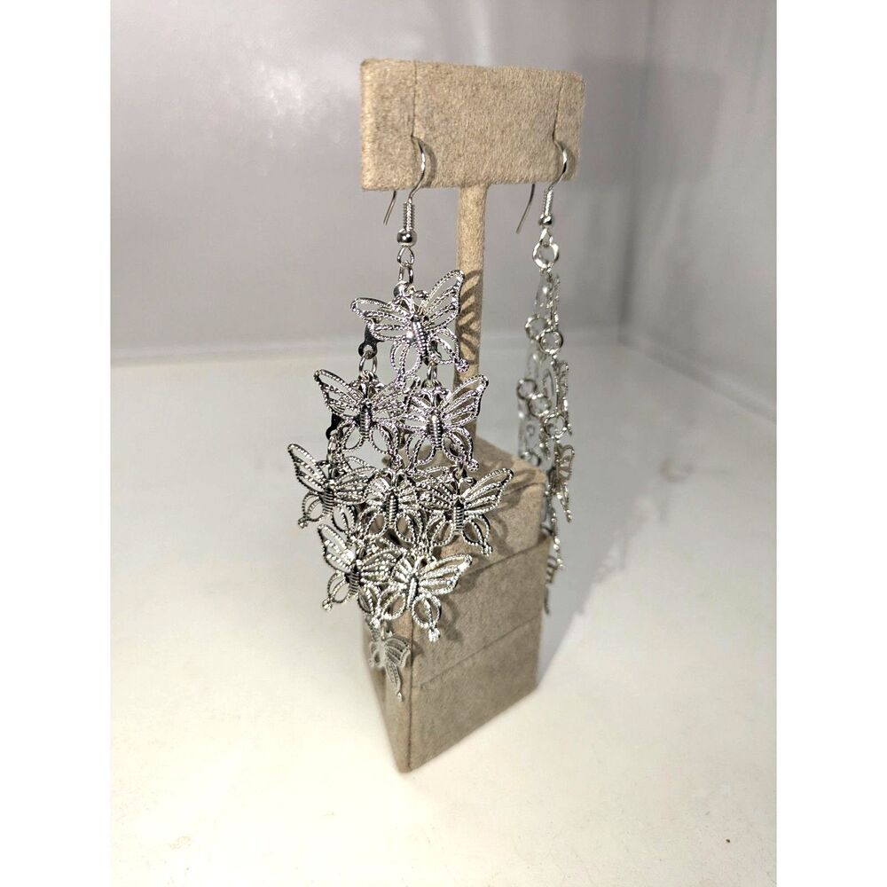 ⭐3/$30⭐ Silver Tone Filigree Butterfly Statement Dangle Earrings